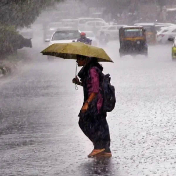 दिल्ली-NCR में आज भी बारिश के आसार, जानें&hellip;